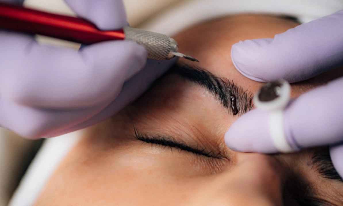 Is Real-World Microblading Practice the Key to Brow Entrepreneurship Success