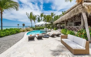 How to book a luxury villa